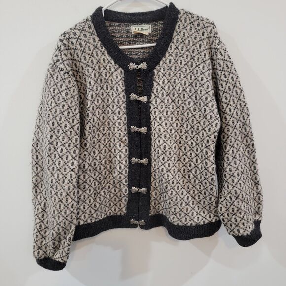 L.L. Bean Sweaters - LL Bean Womens Cardigan Size Medium Birdseye Nordic Wool Sweater Metal Clasps